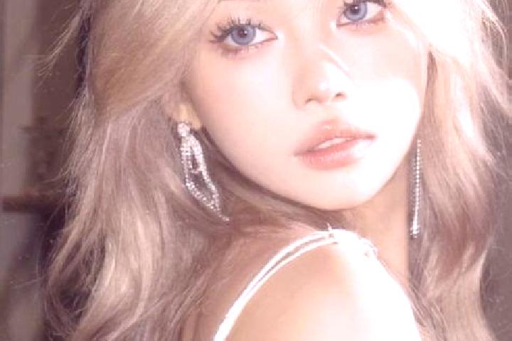 Riley, 20, a blonde grey-eyed asian companion based in Tixcacalcupul. Offering 69, Party Girl, Domination. Available for incall and outcall, day and evening ...