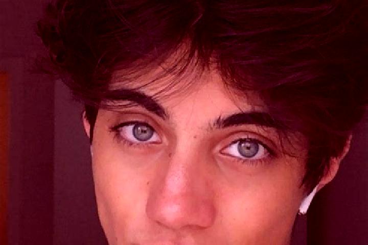 Riley, 20, a chestnut dark-eyed caucasian companion based in Callayuc. Offering Domination, Tantra, Girlfriend Experience. Available for incall and outcall, ...