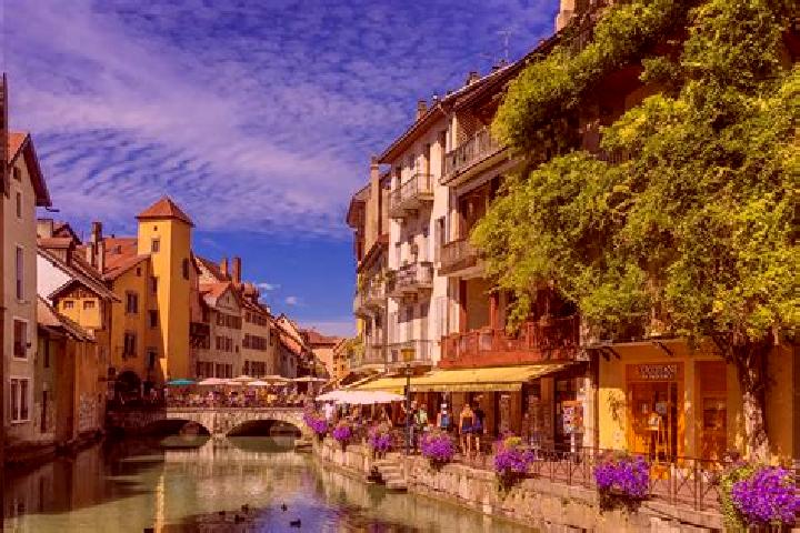 Riley, 20 — Escort in Cahagnes, France