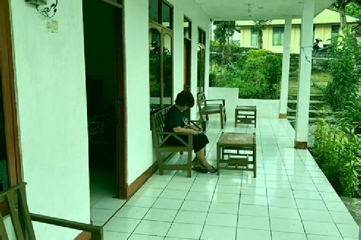 Riley, 20 — Escort in Koanara, Indonesia
