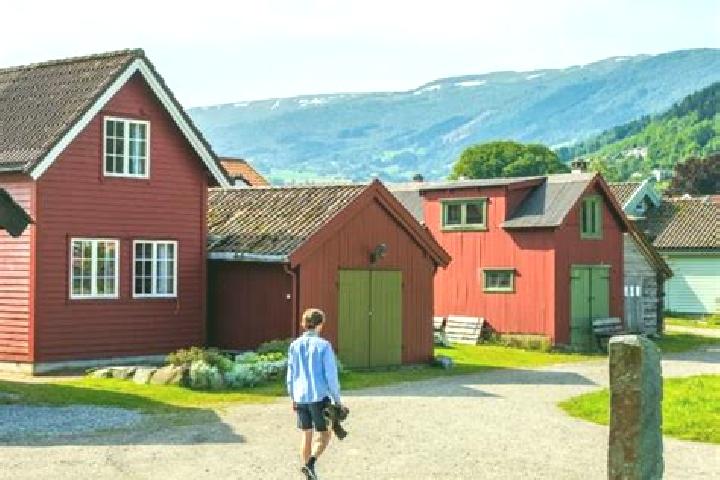 Riley, 20 — Escort in Vikoyri, Norway