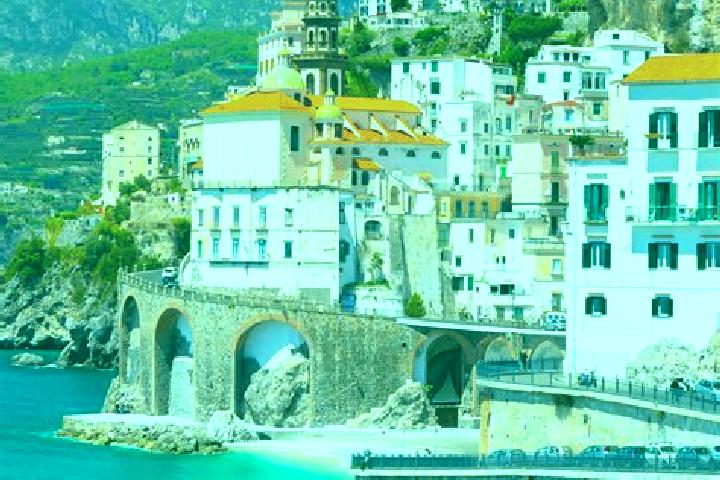 Riley, 21 — Escort in Oviglio, Italy