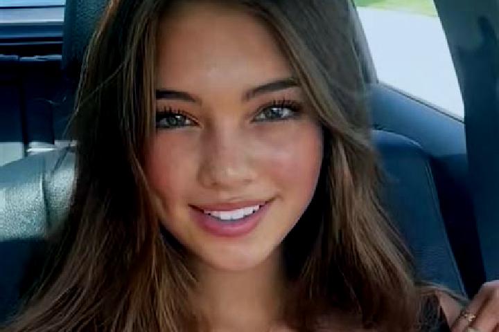 Riley, 22, a brunette grey-eyed asian companion based in Sorrento. Offering Deep French Kissing, Duos, Overnight. Available for incall and outcall, day and e...
