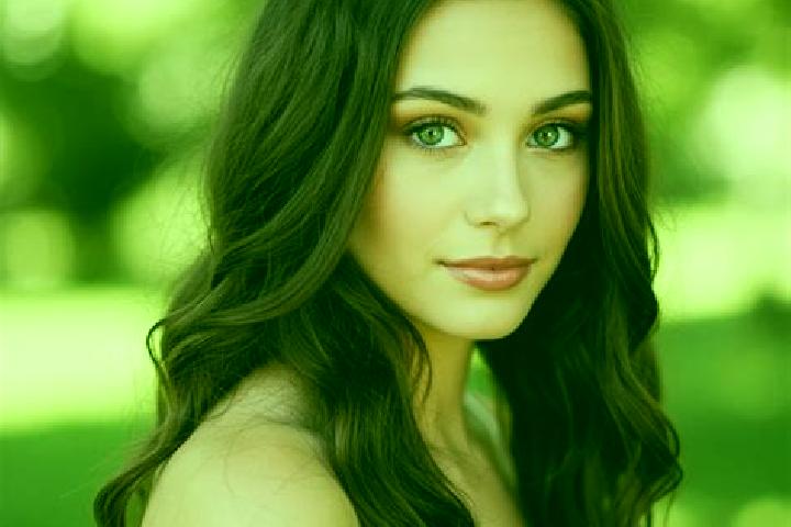 Riley, 22, a brunette hazel-eyed slavic companion based in Krionerion. Offering Massage, Couples, Party Girl, Deep French Kissing. Available for incall and o...