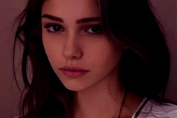 Riley, 22, a chestnut dark-eyed slavic companion based in Scheitenkorb. Offering Striptease, Tantra, Massage. Available for incall and outcall, overnight boo...