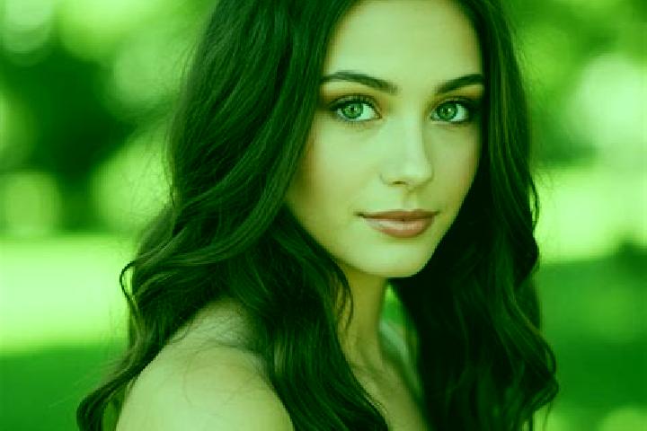 Riley, 22, a dark blonde hazel-eyed european companion based in Ilche. Offering GFE, Travel Companion, Massage, OWO. Available for incall and outcall, day an...