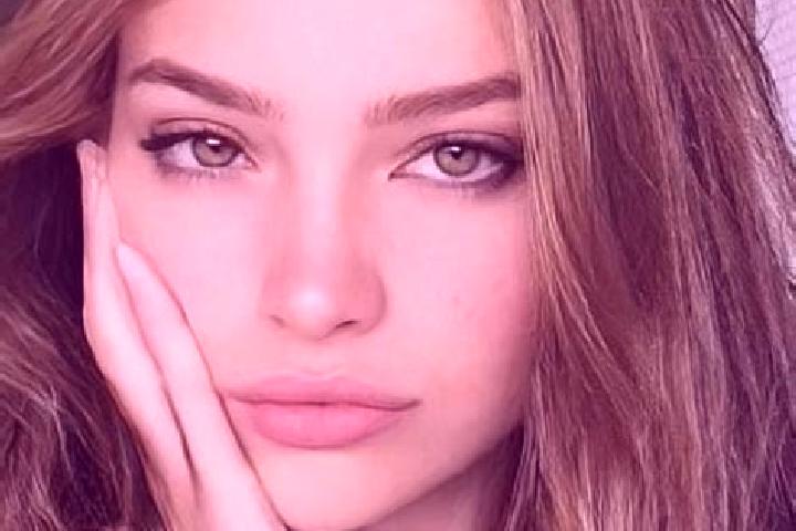 Riley, 22, a dark blonde hazel-eyed mediterranean companion based in Poraj. Offering Erotic Massage, CIM, Tantra, A-Level. Available for incall and outcall, ...