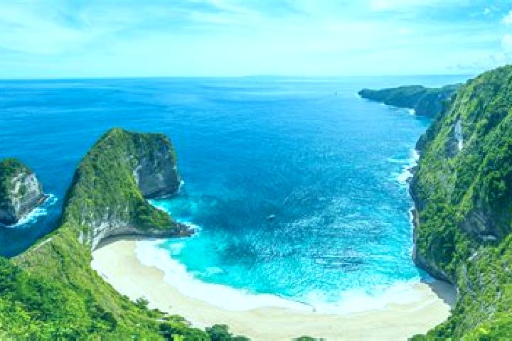 Riley, 22 — Escort in Sungaiturak, Indonesia