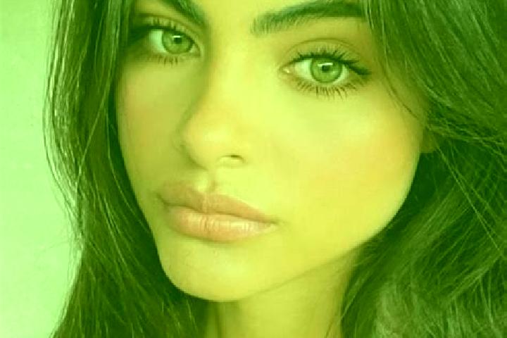 Riley, 23, a auburn dark-eyed middle eastern companion based in Cebreros. Offering BDSM, Party Girl, Massage. Available for incall and outcall, overnight boo...