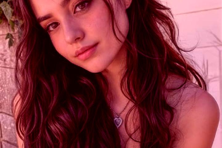 Riley, 23, a black hazel-eyed ebony companion based in Nehrovo. Offering A-Level, OWO, BDSM, Girlfriend Experience, Roleplay. Available for incall and outcal...
