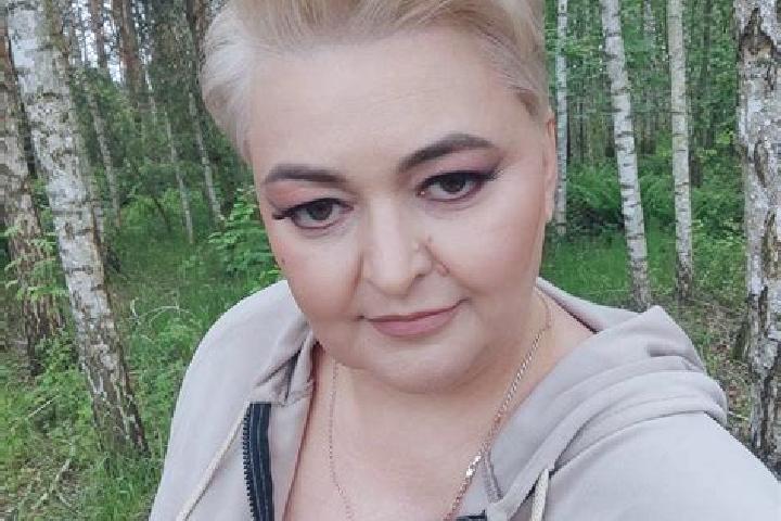 Riley, 23 — Escort in Komar, Ukraine