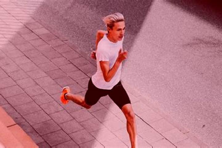 Riley, 23 — Escort in Laufen, Germany