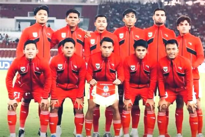 Riley, 23 — Escort in Tolotangga, Indonesia