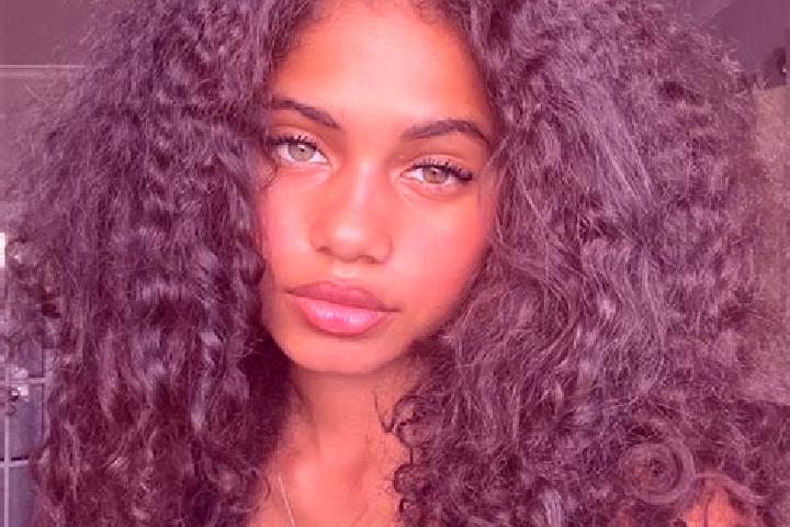 Riley, 24, a auburn blue-eyed ebony companion based in Wolframs-Eschenbach. Offering Couples, Domination, CIM. Available for incall and outcall, overnight bo...