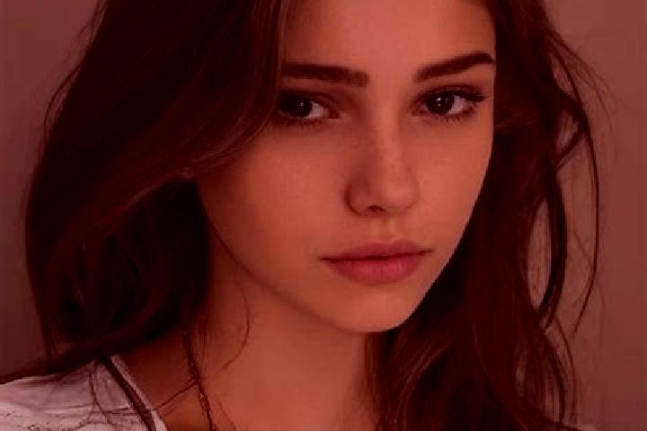 Riley, 24, a chestnut brown-eyed slavic companion based in Zadoi. Offering Massage, Erotic Massage, Prostate Massage. Available for incall and outcall, overn...