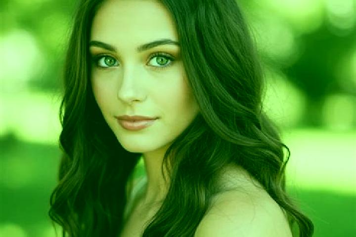 Riley, 24, a chestnut hazel-eyed indian companion based in Baierdorf-Umgebung. Offering CIM, GFE, Prostate Massage. Available for incall and outcall, overnig...