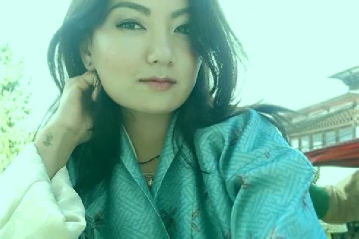 Riley, 24 — Escort in Shemgang, Bhutan