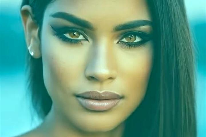 Riley, 25, a black brown-eyed latina companion based in Sofiyivka. Offering BDSM, Couples. Available for incall and outcall, day and evening dates.