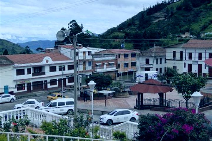 Riley, 25 — Escort in El Cerrito, Colombia