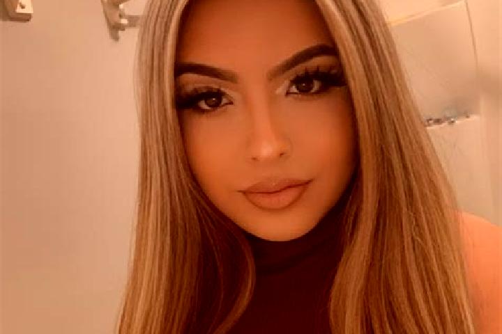 Riley, 26, a blonde amber-eyed latina companion based in Taixing. Offering Roleplay, 69, Massage, Prostate Massage. Available for incall and outcall, day and...