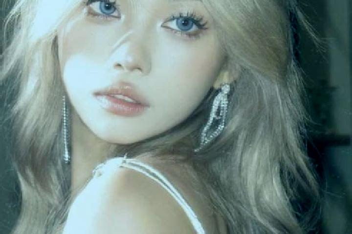 Riley, 26, a blonde grey-eyed asian companion based in North Omak. Offering CIM, Striptease, A-Level, Massage, Domination. Available for incall and outcall, ...