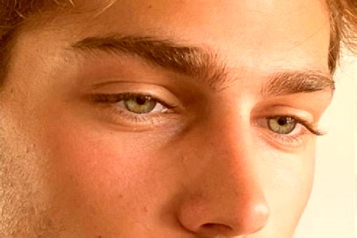 Riley, 26, a brunette brown-eyed mixed companion based in Las Carreras. Offering Massage, Tantra, OWO, Domination. Available for incall and outcall, overnigh...