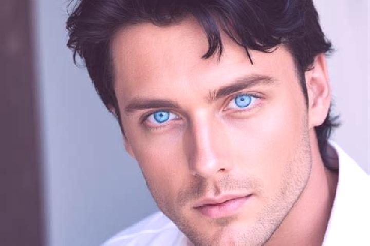Riley, 26, a dark blonde blue-eyed middle eastern companion based in San Martino di Finita. Offering 69, Prostate Massage, Erotic Massage. Available for inca...