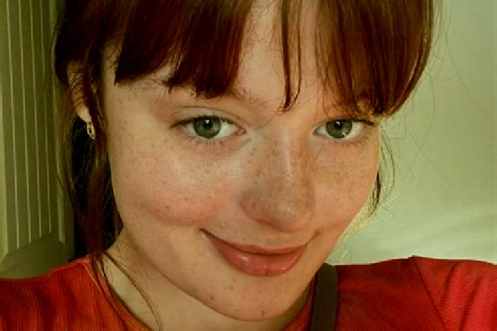 Riley, 26, a red brown-eyed indian companion based in Dingtang. Offering Roleplay, Tantra, BDSM, Overnight. Available for incall and outcall, overnight booki...
