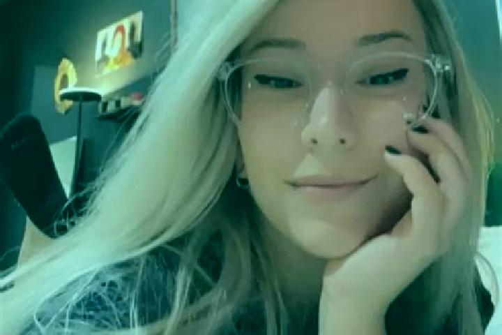 Riley, 27, a blonde dark-eyed ebony companion based in Vlezenbeek. Offering Party Girl, Overnight, Duos, Dinner Date. Available for incall and outcall, overn...