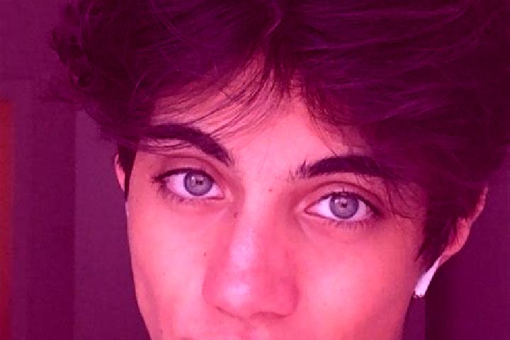 Riley, 27, a chestnut green-eyed caucasian companion based in Espelette. Offering CIM, Tantra, Overnight. Available for incall and outcall, day and evening d...