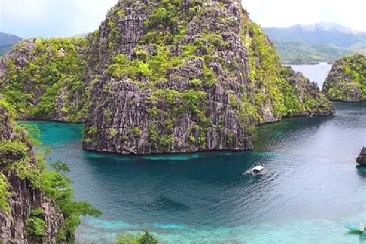 Riley, 27 — Escort in Damabalas, Philippines
