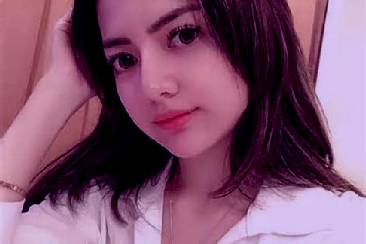 Riley, 27 — Escort in Sedatigede, Indonesia