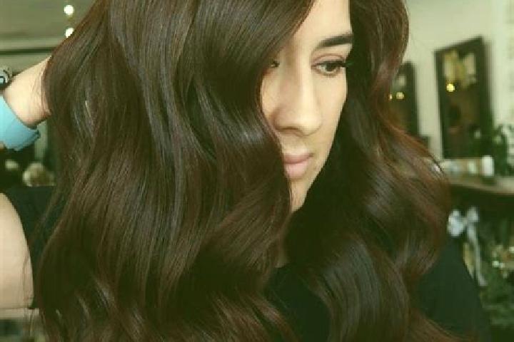 Riley, 28, a auburn dark-eyed mixed companion based in Reding. Offering Striptease, Party Girl, Deep French Kissing, CIM. Available for incall and outcall, d...