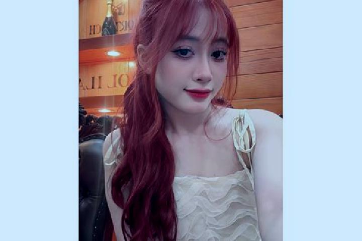 Riley, 28 — Escort in Cai Nhum, Vietnam