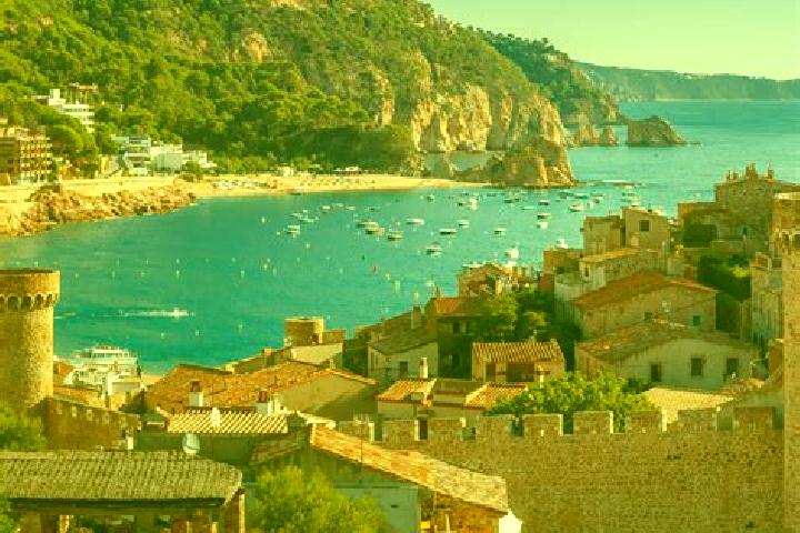 Riley, 28 — Escort in Tuejar, Spain