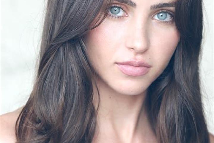 Riley, 29, a brunette grey-eyed middle eastern companion based in Middleham. Offering Travel Companion, Massage, OWO. Available for incall and outcall, overn...