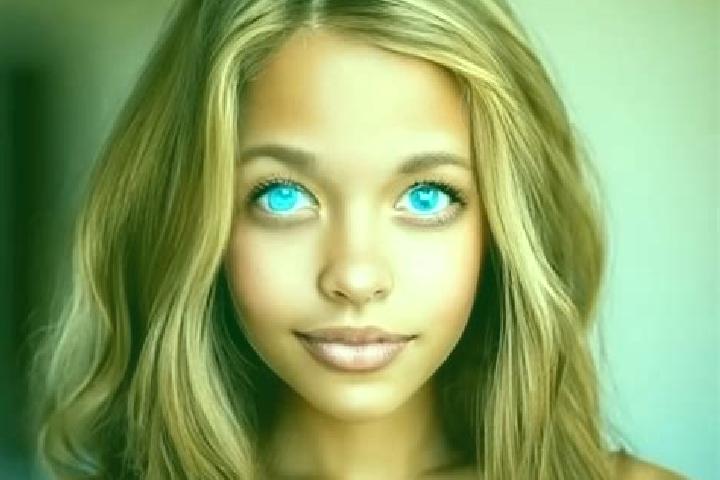 Riley, 29, a chestnut blue-eyed mixed companion based in Honoka a. Offering Duos, 69, Striptease. Available for incall and outcall, day and evening dates.