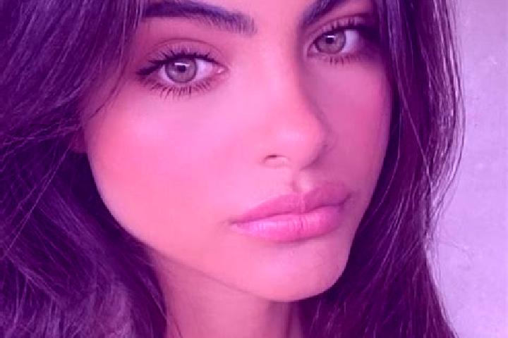 Riley, 29, a chestnut dark-eyed indian companion based in Brodenbach. Offering Travel Companion, Girlfriend Experience, Prostate Massage. Available for incal...