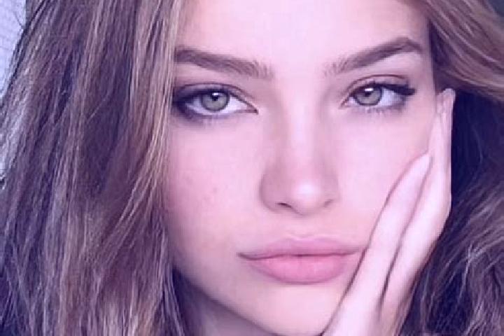 Riley, 29, a dark blonde hazel-eyed caucasian companion based in Guotian. Offering 69, Duos, A-Level. Available for incall and outcall, day and evening dates.