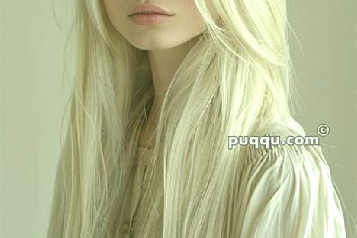 Riley, 29, a platinum blonde blue-eyed mixed companion based in Baruq. Offering Girlfriend Experience, OWO, Couples. Available for incall and outcall, overni...