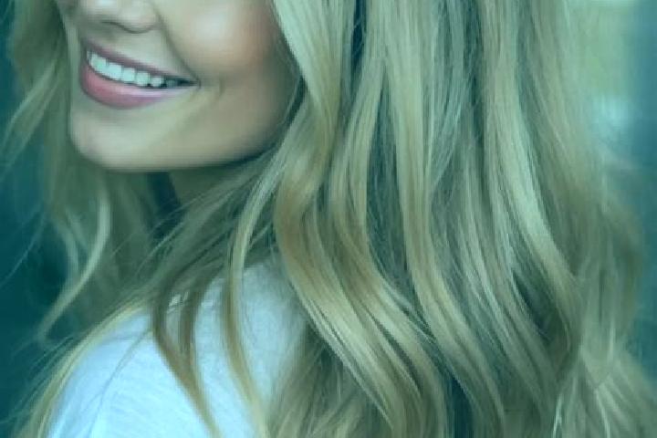 Riley, 30, a dark blonde hazel-eyed slavic companion based in Saraya. Offering 69, Domination, Striptease. Available for incall and outcall, overnight bookin...