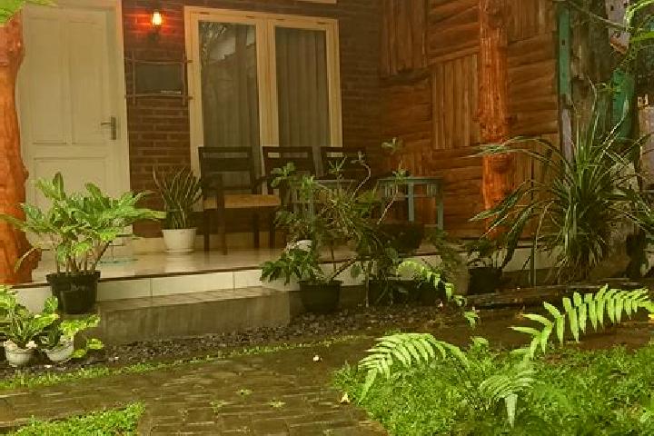 Riley, 30 — Escort in Olehsari Krajan, Indonesia