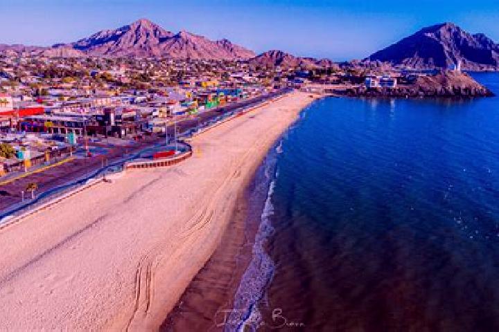 Riley, 31 — Escort in San Felipe Toctla, Mexico