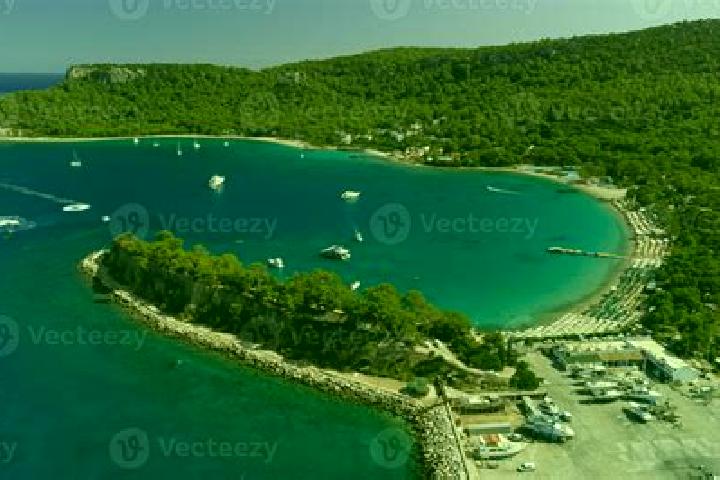 Riley, 31 — Escort in Sarikemer, Turkey