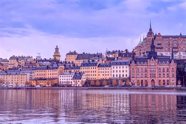 Riley, 32 — Escort in Alafors, Sweden