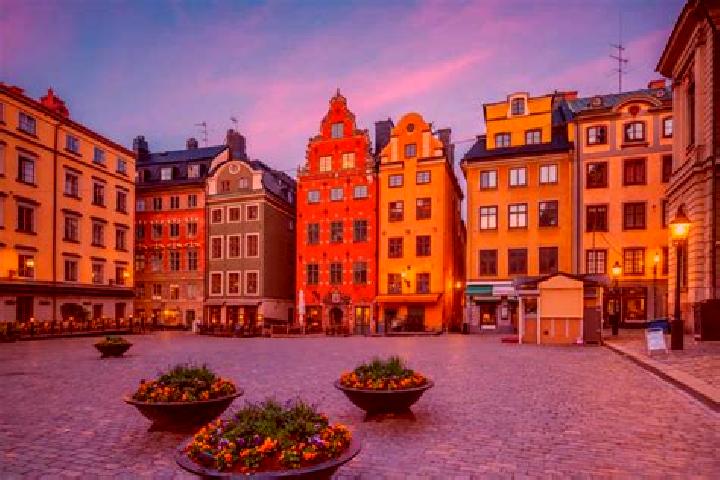 Riley, 32 — Escort in Kallby, Finland