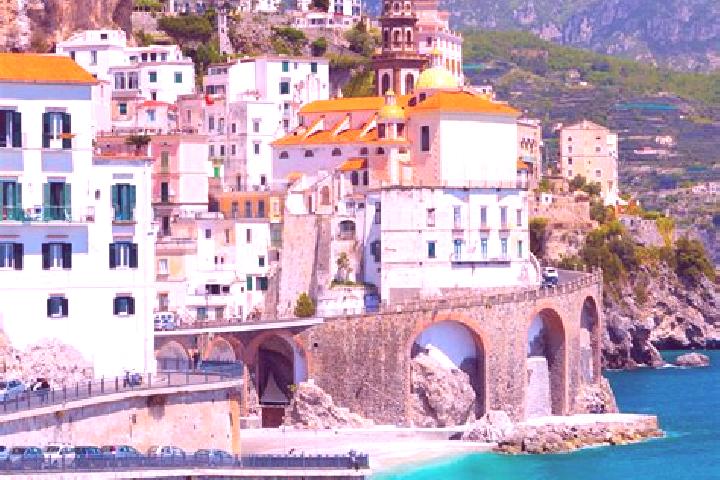 Riley, 32 — Escort in Tricesimo, Italy