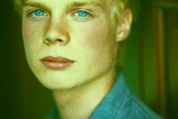 Riley, 33, a blonde blue-eyed caucasian companion based in Mashtul as Suq. Offering GFE, Prostate Massage, Roleplay. Available for incall and outcall, day an...