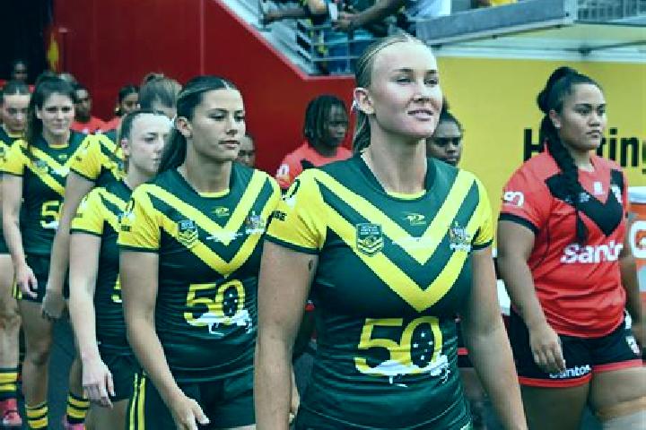 Riley, 33 — Escort in Chapman, Australia