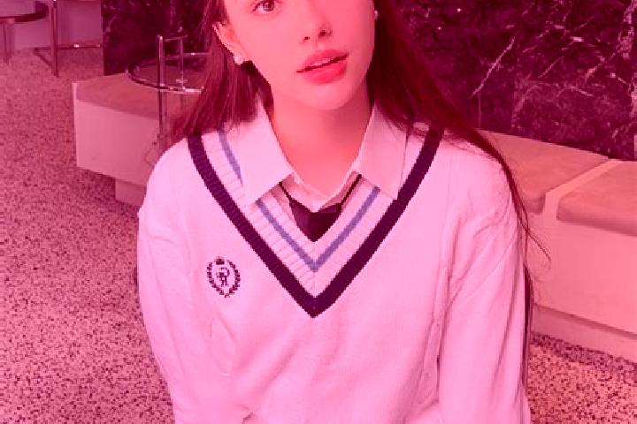 Riley, 33 — Escort in Dashan, China